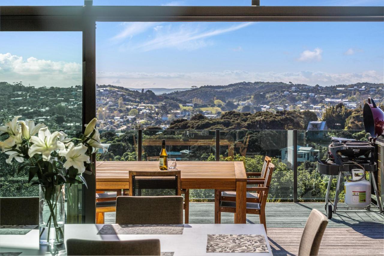Taonga With Sea Views By Waiheke Unlimited Villa Oneroa Kültér fotó