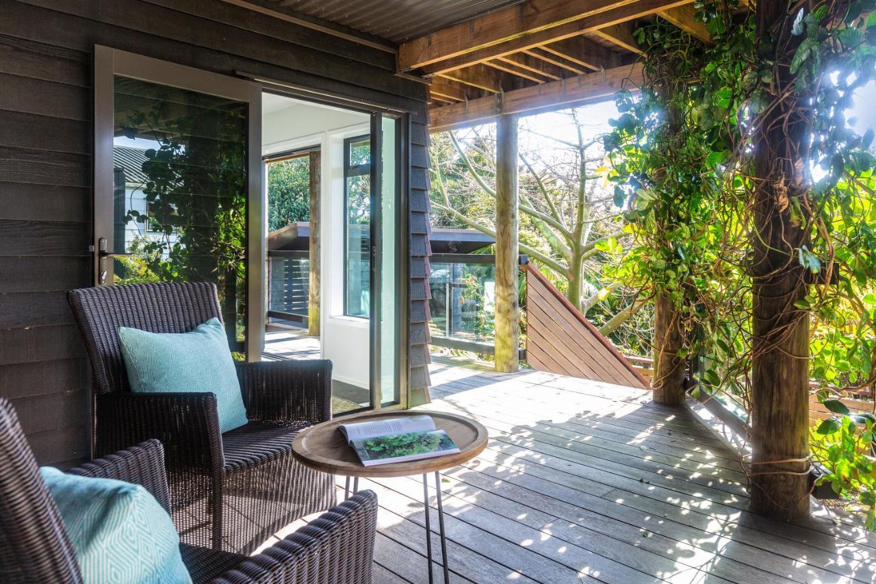 Taonga With Sea Views By Waiheke Unlimited Villa Oneroa Kültér fotó