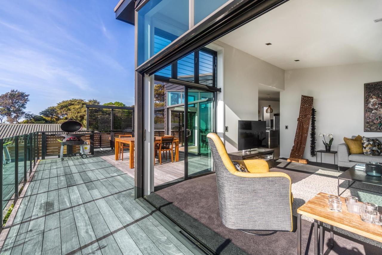 Taonga With Sea Views By Waiheke Unlimited Villa Oneroa Kültér fotó